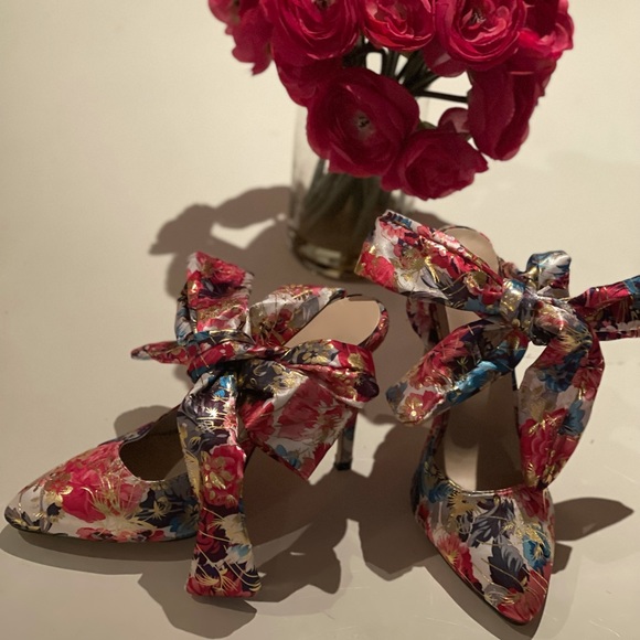 New cute flower print shoes - Picture 2 of 4
